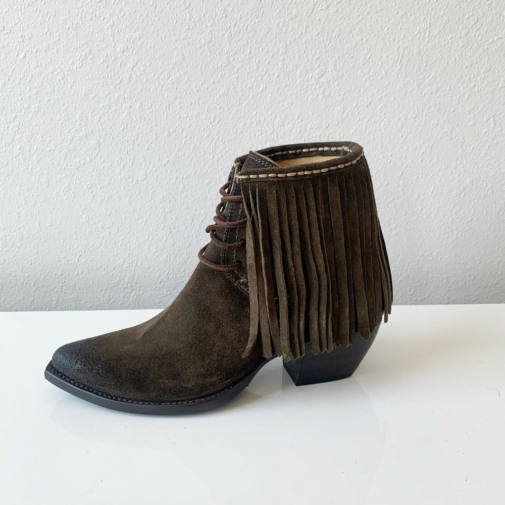 Frye Sacha Fringe Chukka Lace up Ankle Boot Sz 7.5